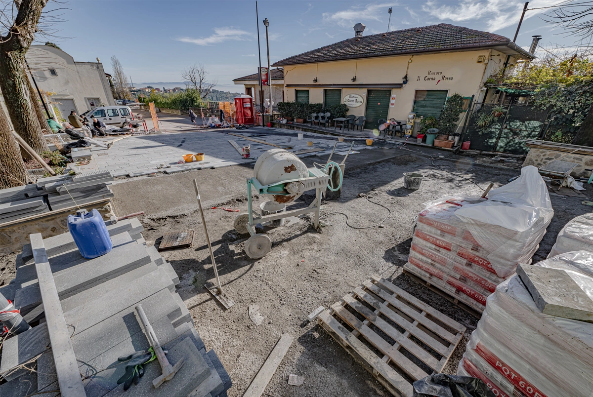 PIAZZA SAN GENNARO - Gallery